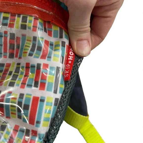 Skip Hop Kids Glasses Backpack - Picture 4 of 12